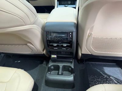 2026 Jeep Grand Cherokee L — photo 37 view
