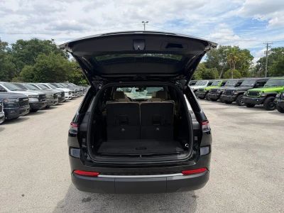 2026 Jeep Grand Cherokee L — photo 41 view