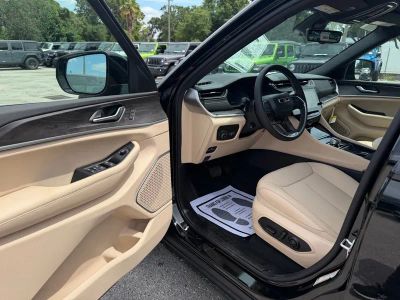 2026 Jeep Grand Cherokee L — photo 15 view