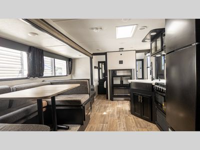 2021 Forest River RV Cherokee Grey Wolf - Photo 32