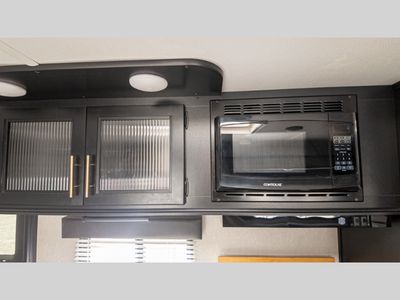 2021 Forest River RV Cherokee Grey Wolf - Photo 24