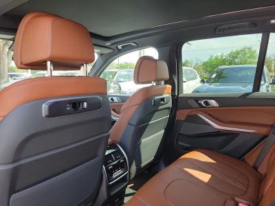 2026 BMW X5 — photo 11 view