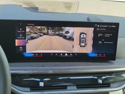 2026 BMW X5 — photo 26 view