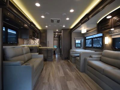 2022 Jayco SENECA - Photo 5