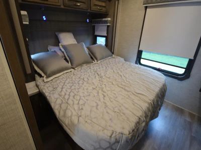 2022 Jayco SENECA - Photo 22
