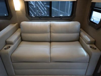 2022 Jayco SENECA - Photo 14