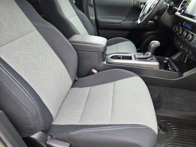 2022 Toyota Tacoma - Photo 9