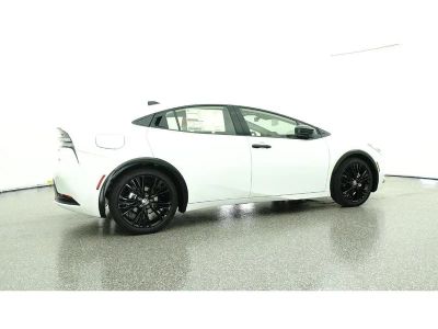 2026 Toyota Prius Plug-In Hybrid — photo 26 view