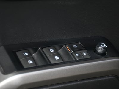 2023 Toyota Tacoma - Photo 10