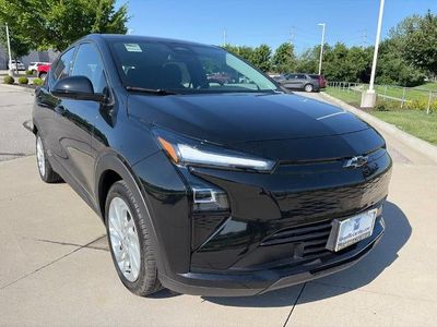 2027 Chevrolet Bolt - Photo 2