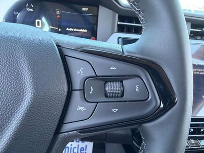 2027 Chevrolet Bolt - Photo 8