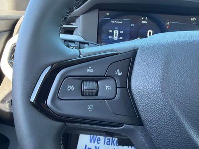 2027 Chevrolet Bolt - Photo 7