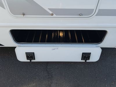 2026 Thor Motor Coach CHATEAU - Photo 23