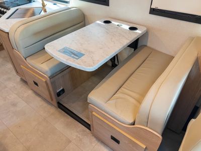 2026 Thor Motor Coach CHATEAU - Photo 8