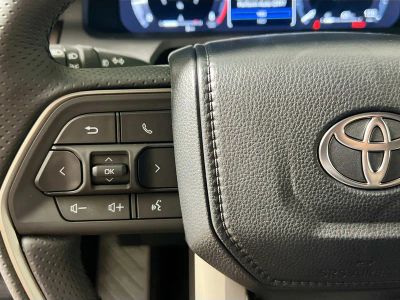 2026 Toyota 4Runner — photo 16 view