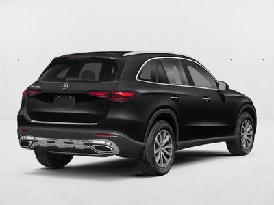 2026 Mercedes-Benz GLC 300 - Photo 2