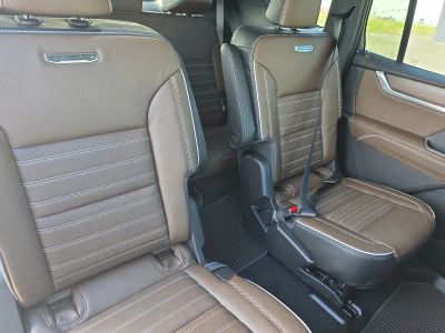 2026 GMC Acadia — photo 14 view