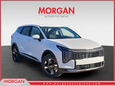 2026 Kia Sportage LX in White — front three-quarter view