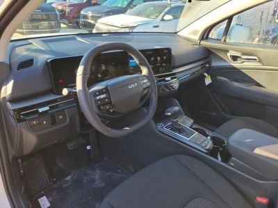 2026 Kia Sportage — photo 7 view