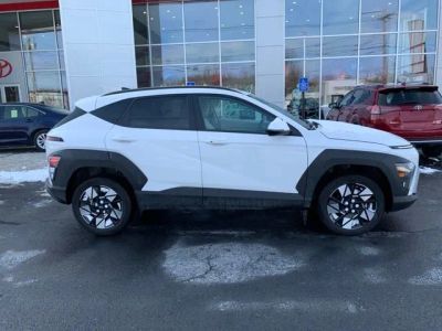 2025 Hyundai Kona SEL - Photo 3