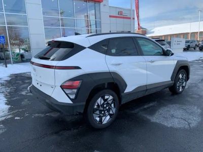 2025 Hyundai Kona SEL - Photo 4