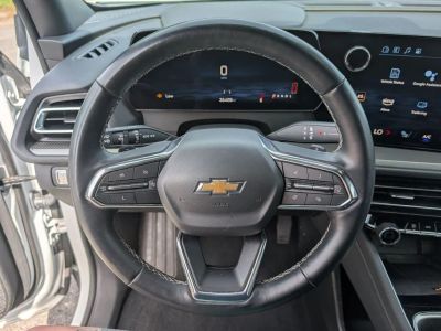 2025 Chevrolet Traverse — photo 11 view
