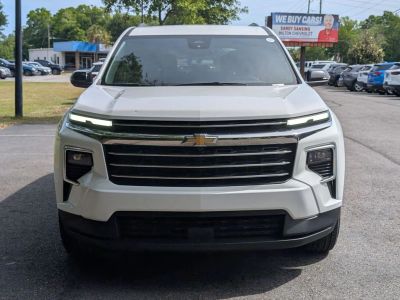 2025 Chevrolet Traverse — photo 8 view