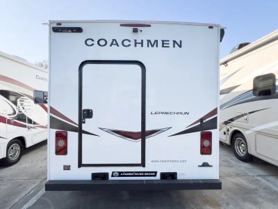 2025 Coachmen LEPRECHAUN — photo 27 view