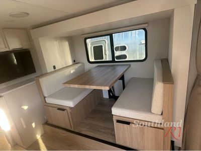 2026 Winnebago Micro Minnie - Photo 13