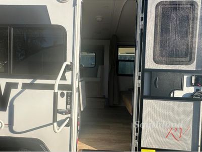2026 Winnebago Micro Minnie - Photo 6