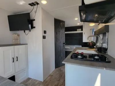 2022 Keystone RV Hideout - Photo 12
