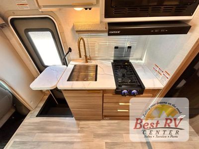 2027 Thor Motor Coach Four Winds - Photo 31