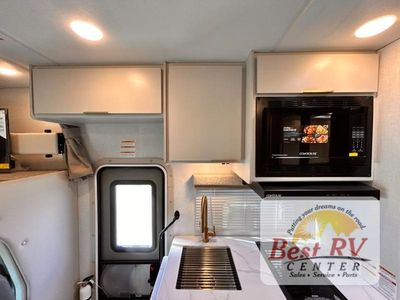 2027 Thor Motor Coach Four Winds - Photo 27