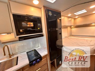 2027 Thor Motor Coach Four Winds - Photo 33