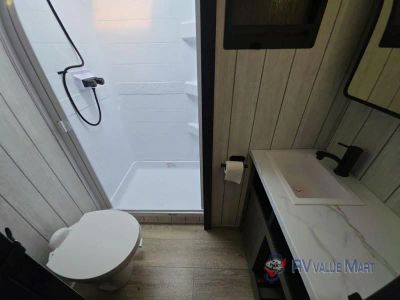 2025 Forest River RV Cherokee Arctic Wolf — photo 29 view
