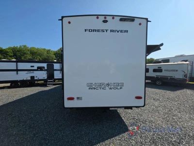 2025 Forest River RV Cherokee Arctic Wolf — photo 8 view