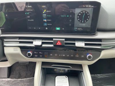 2026 Kia Sportage Hybrid — photo 11 view