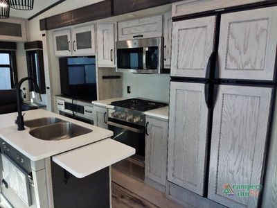 2023 Keystone RV Montana - Photo 23
