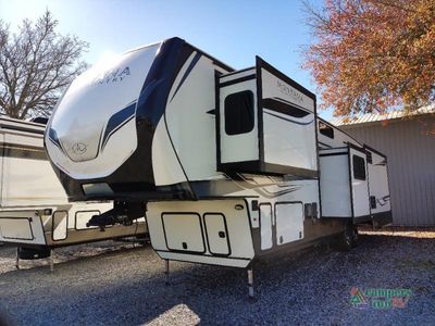 2023 Keystone RV Montana - Photo 3