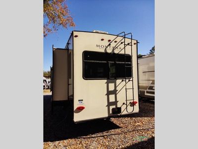 2023 Keystone RV Montana - Photo 6