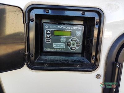 2023 Keystone RV Montana - Photo 13
