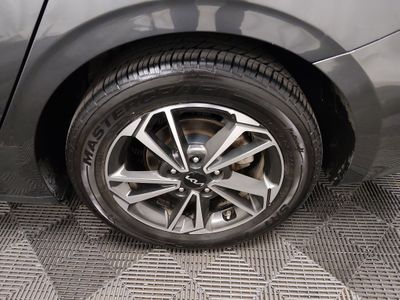 2023 Kia Forte - Photo 10
