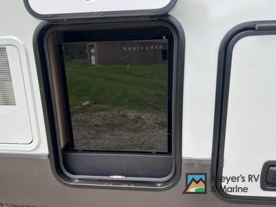 2026 Forest River RV Rockwood Signature - Photo 6