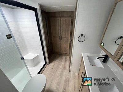 2026 Forest River RV Rockwood Signature - Photo 30