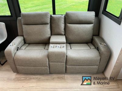2026 Forest River RV Rockwood Signature - Photo 22