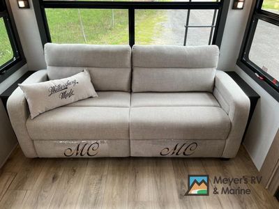 2026 Forest River RV Rockwood Signature - Photo 23