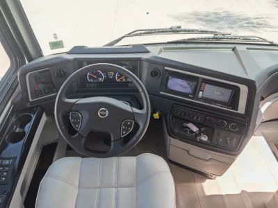 2022 Newmar VENTANA — side profile view