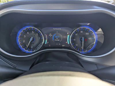2026 Chrysler Pacifica — photo 20 view