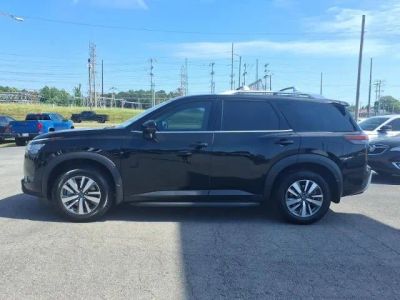 2023 Nissan Pathfinder — interior view