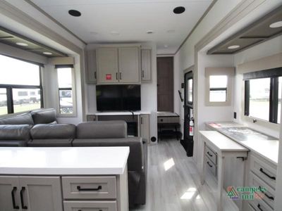 2026 Grand Design Momentum M-Class - Photo 7